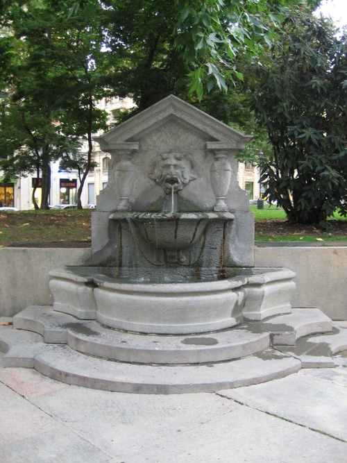 Via Antonio Giuseppe Bertola / Piazza